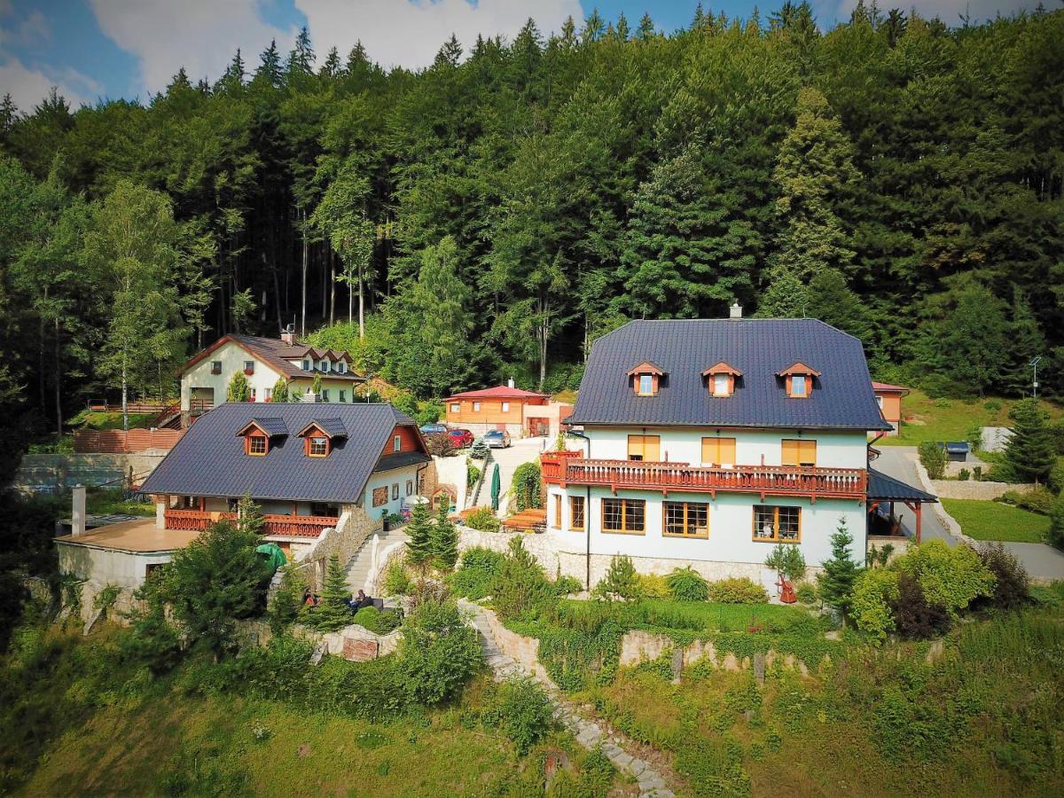 Penzion Bawaria Horní Lomná Exterior foto